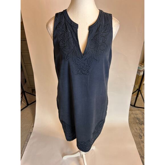 Tommy Bahamas | 100% Silk Embroidered Floral Shift Dress w/Pockets | Small - Picture 3 of 16